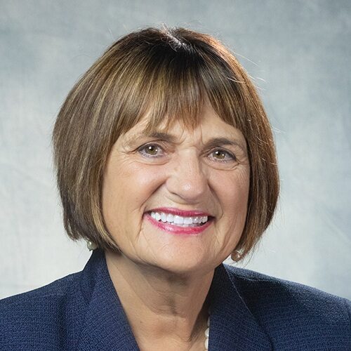 Barbara Wall headshot